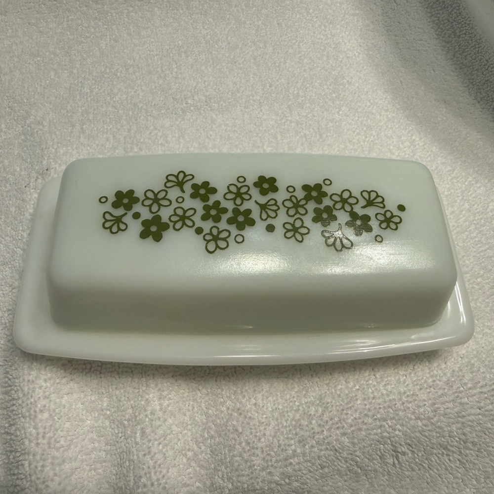 Vintage Pyrex Covered Butter Dish Spring Summer Green Flower with lid